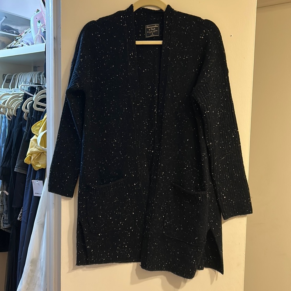 Abercrombie & Fitch navy blue speckled cardigan. Like new